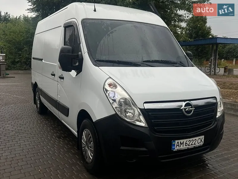 Opel Movano