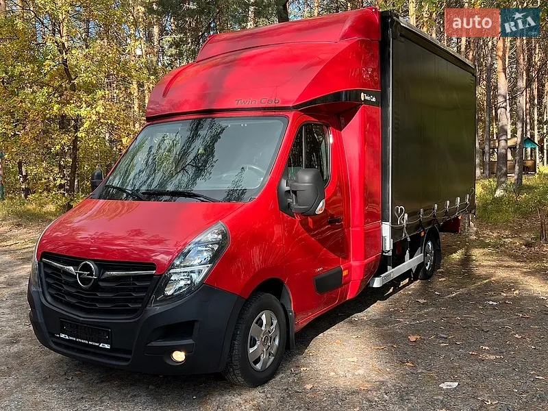 Opel Movano