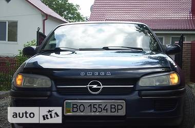 Седан Opel Omega 1995 в Тернополе