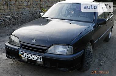 Седан Opel Omega 1988 в Одессе