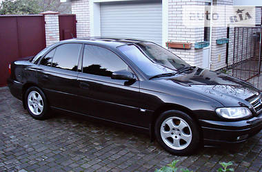 Седан Opel Omega 2001 в Виннице