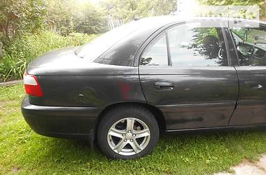 Седан Opel Omega 2002 в Києві