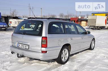 Универсал Opel Omega 2002 в Ровно