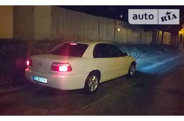 Седан Opel Omega 2000 в Львове