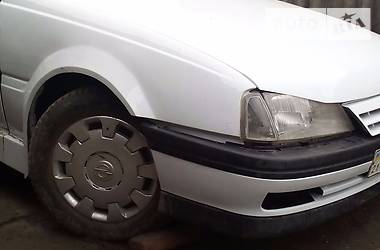 Седан Opel Omega 1989 в Сумах