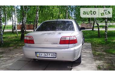 Седан Opel Omega 2001 в Нетешине