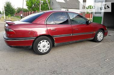 Седан Opel Omega 1995 в Луцке