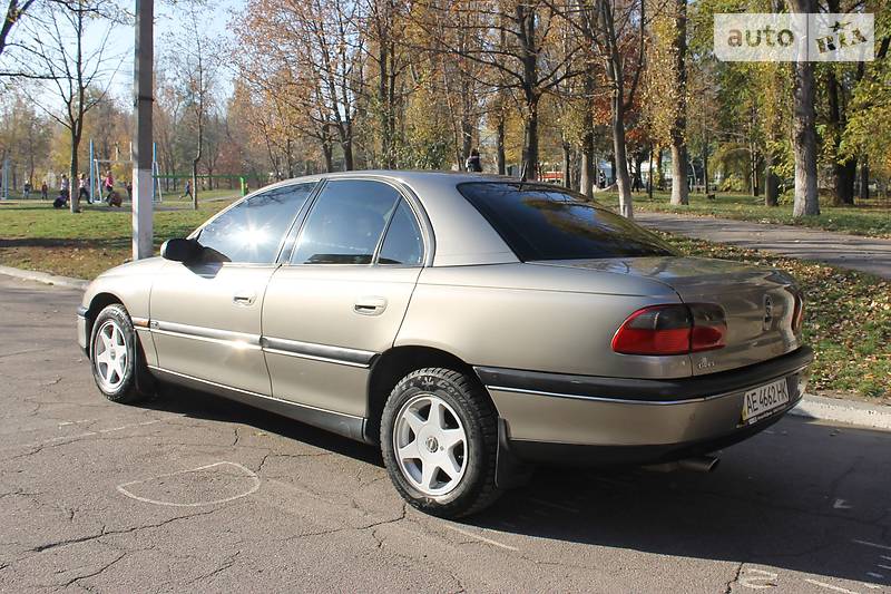 Opel omega 1997