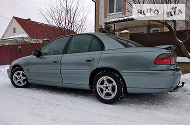 Седан Opel Omega 1995 в Киеве