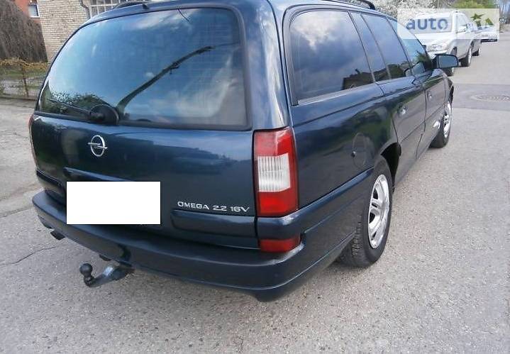 Універсал Opel Omega 2000 в Луцьку