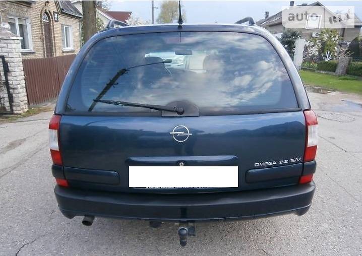 Універсал Opel Omega 2000 в Луцьку