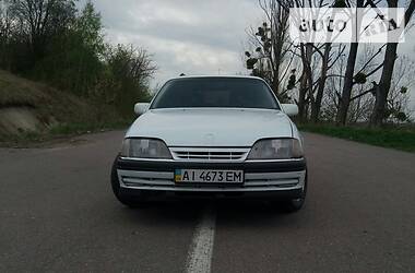 Универсал Opel Omega 1993 в Житомире