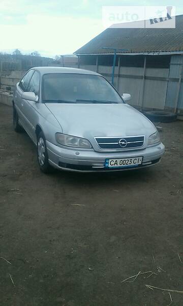 Седан Opel Omega 1995 в Кропивницком