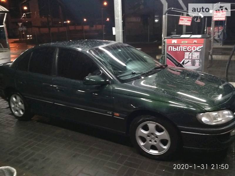 Седан Opel Omega 1999 в Луцке