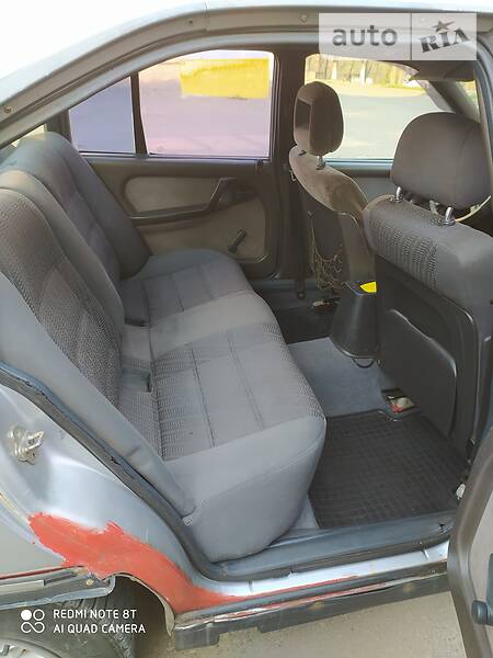 Седан Opel Omega 1988 в Києві фото 5 Седан Opel Omega 1988 в Києві