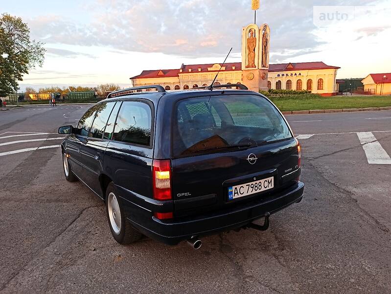 Універсал Opel Omega 2002 в Луцьку