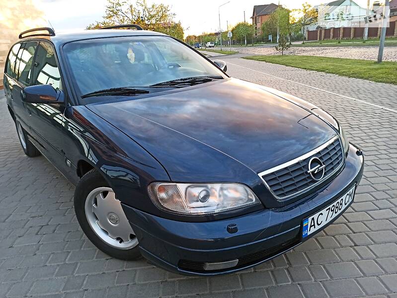 Універсал Opel Omega 2002 в Луцьку