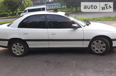 Седан Opel Omega 1997 в Виннице