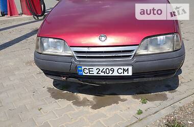 Седан Opel Omega 1987 в Черновцах