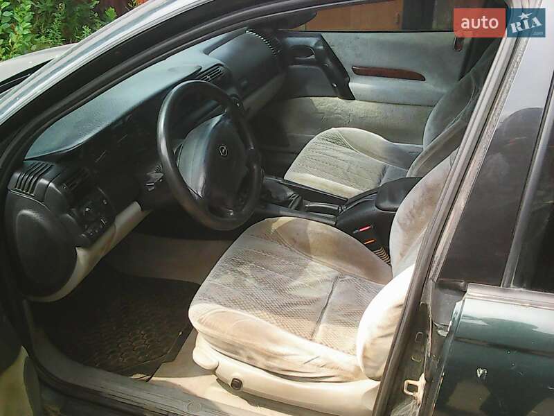 Седан Opel Omega 1996 в Кропивницком