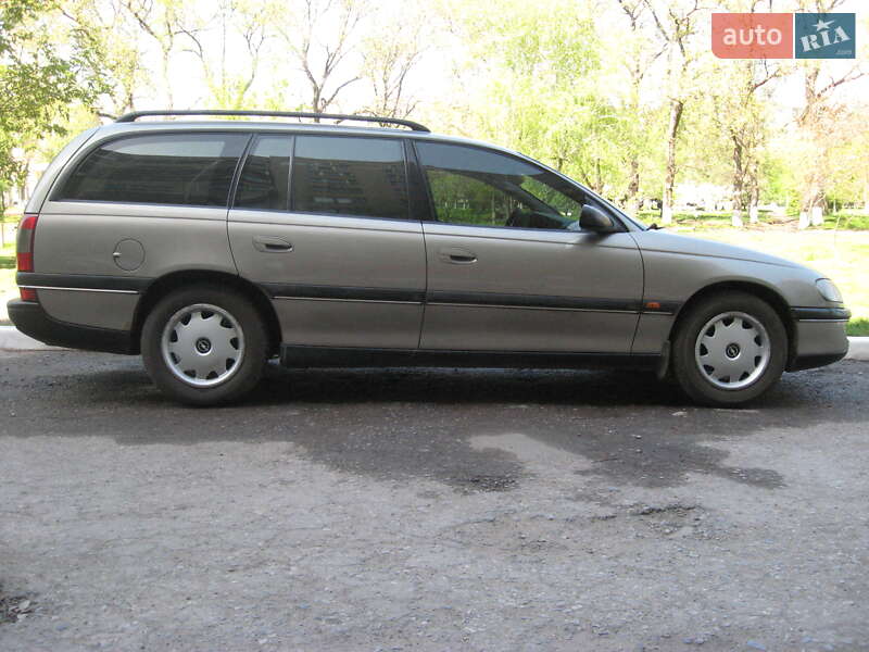 Универсал Opel Omega 1997 в 