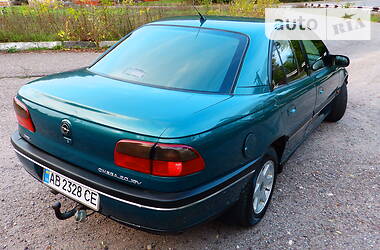 Седан Opel Omega 1996 в Могилев-Подольске