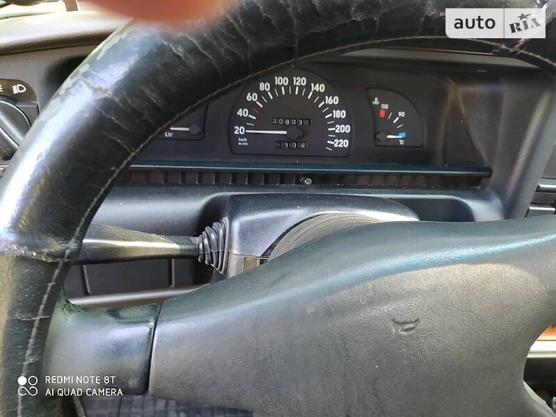 Седан Opel Omega 1989 в Кременчуці