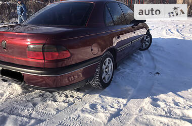 Седан Opel Omega 2000 в Кривом Роге