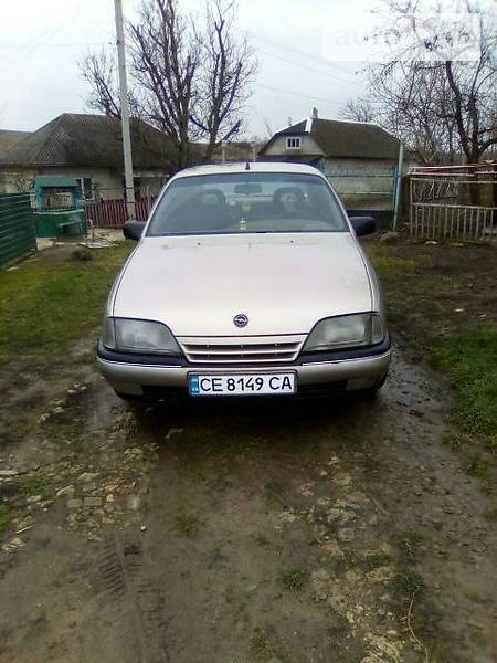 Седан Opel Omega 1989 в Сокирянах
