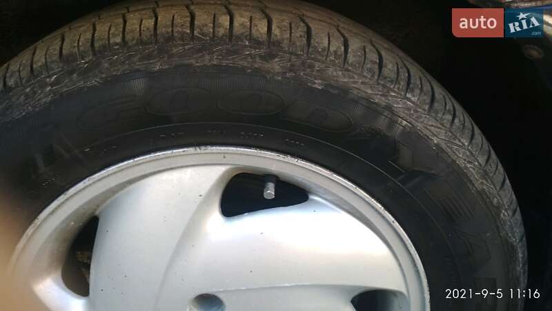 Універсал Opel Omega 2003 в Бориславі