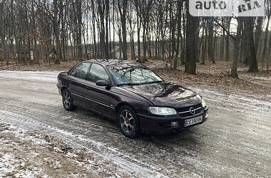 Седан Opel Omega 1995 в Кельменцях