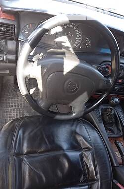 Седан Opel Omega 1995 в Запорожье