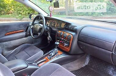 Седан Opel Omega 1998 в 