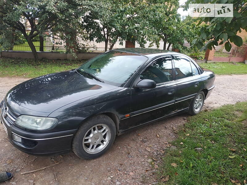 Седан Opel Omega 1998 в 