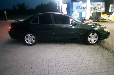 Седан Opel Omega 2002 в Киеве