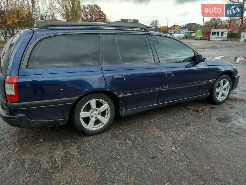 Універсал Opel Omega 1995 в Рокитному