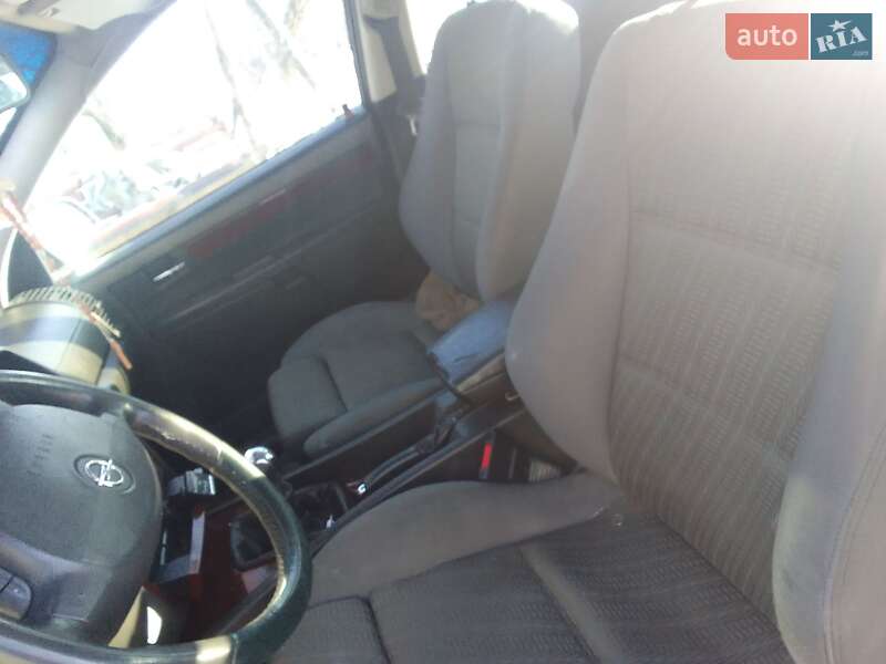 Седан Opel Omega 2002 в Рожище
