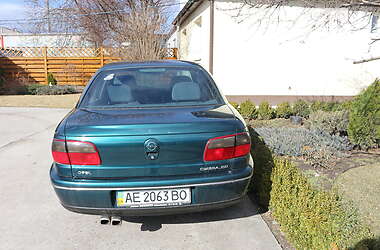 Седан Opel Omega 1998 в Дніпрі