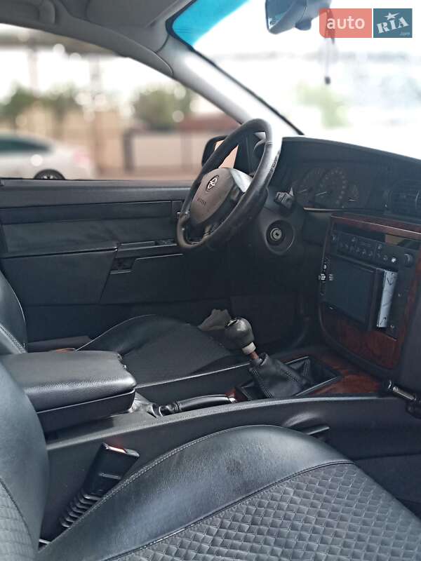 Седан Opel Omega 2001 в Запорожье фото 33 Седан Opel Omega 2001 в Запорожье