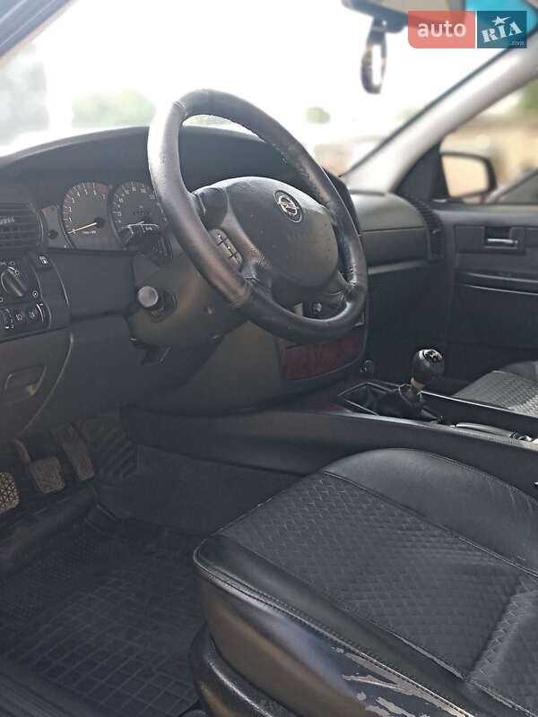 Седан Opel Omega 2001 в Запорожье фото 31 Седан Opel Omega 2001 в Запорожье