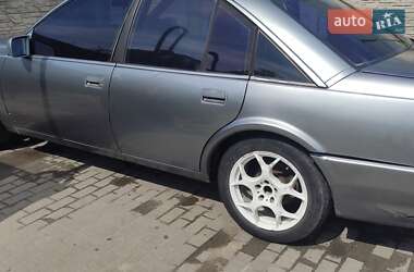 Седан Opel Omega 1988 в Днепре