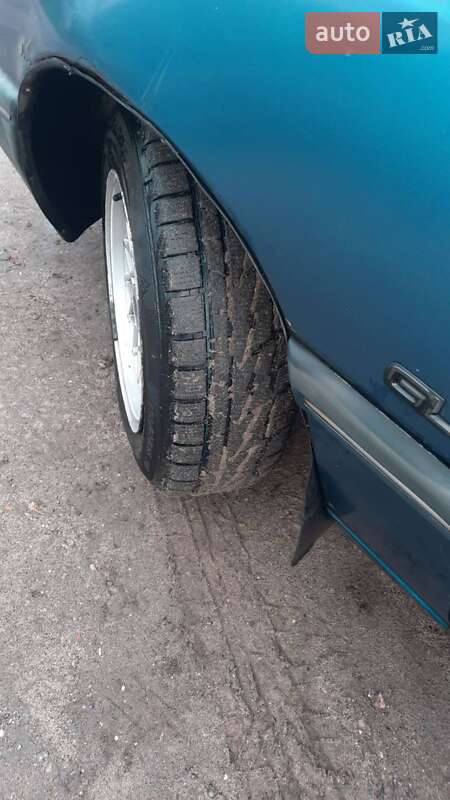 Седан Opel Omega 1988 в Житомире