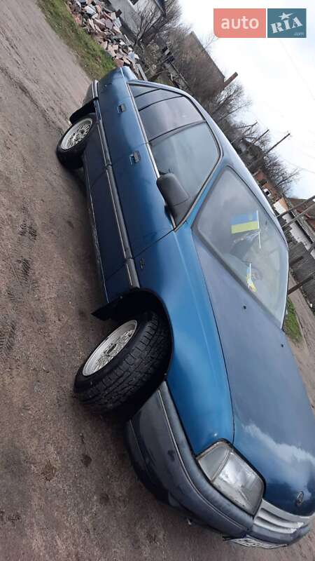 Седан Opel Omega 1988 в Житомире