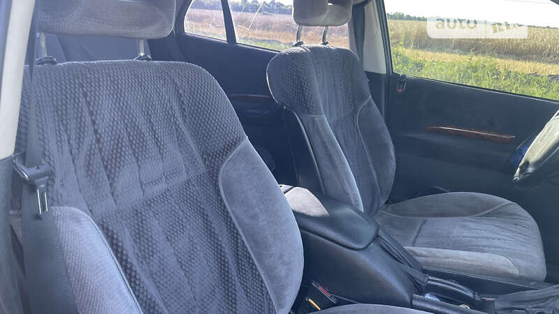 Седан Opel Omega 1994 в Запорожье