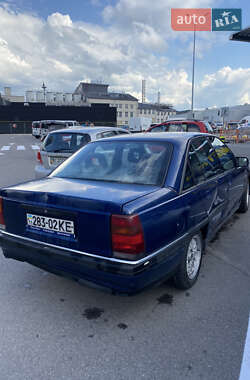 Седан Opel Omega 1993 в Львове