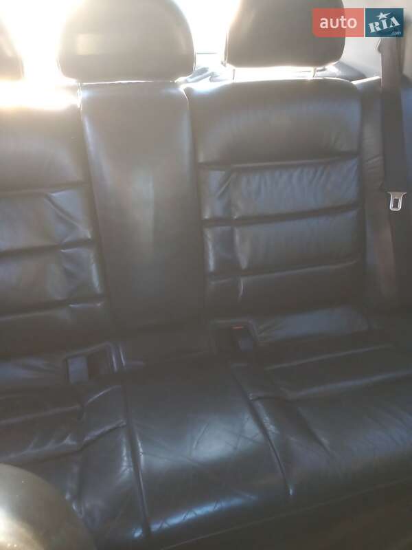 Седан Opel Omega 2000 в Каменском