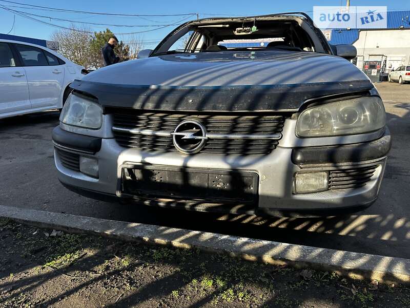 Седан Opel Omega 1998 в Кривом Роге