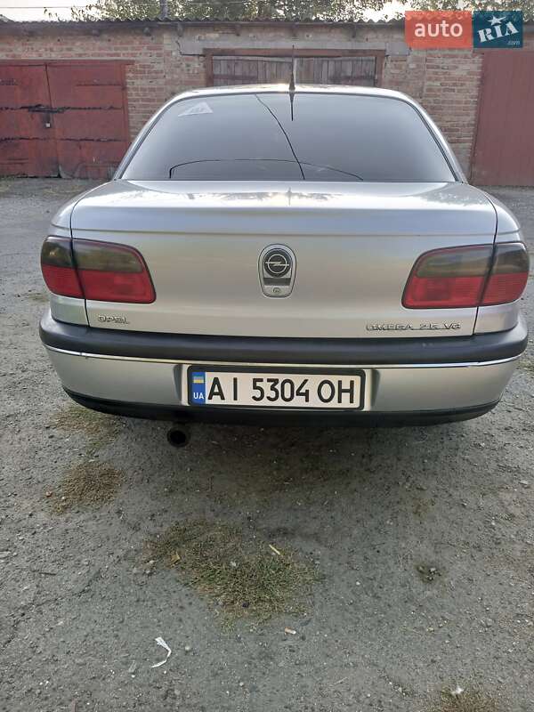 Седан Opel Omega 1996 в Киеве фото 4 Седан Opel Omega 1996 в Киеве