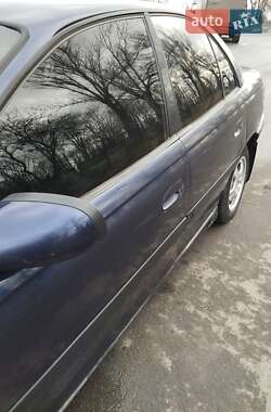 Седан Opel Omega 1998 в 