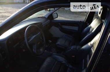 Седан Opel Omega 1993 в 